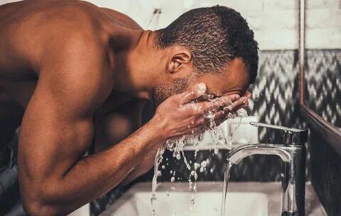 Mastering Your Daily Grooming Routine: A Hands-On Guide for Men